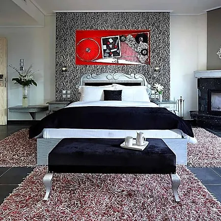 Hotel Stevalia & 3*