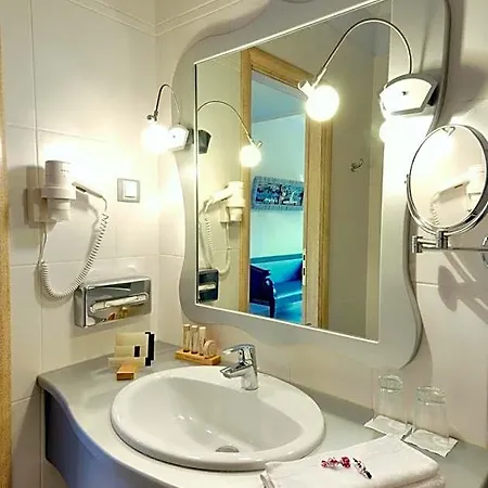 Hotel Stevalia &
