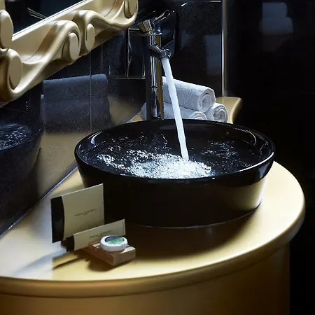 Hotel Stevalia &