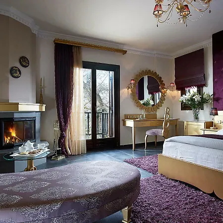 Stevalia & Hotel 3*
