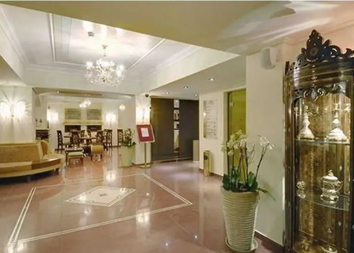 Stevalia & ホテル